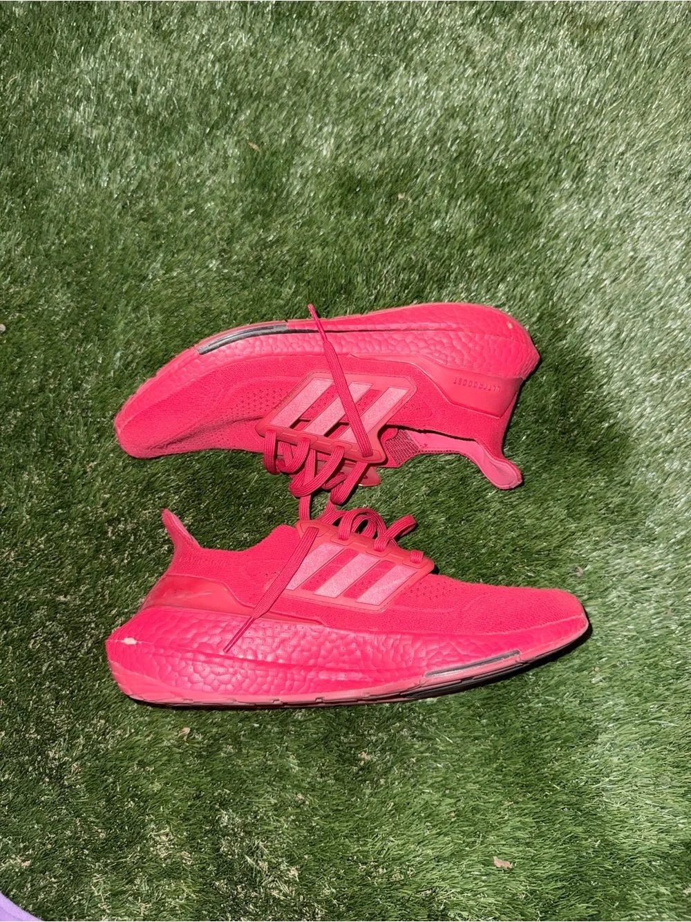 adidas bold red